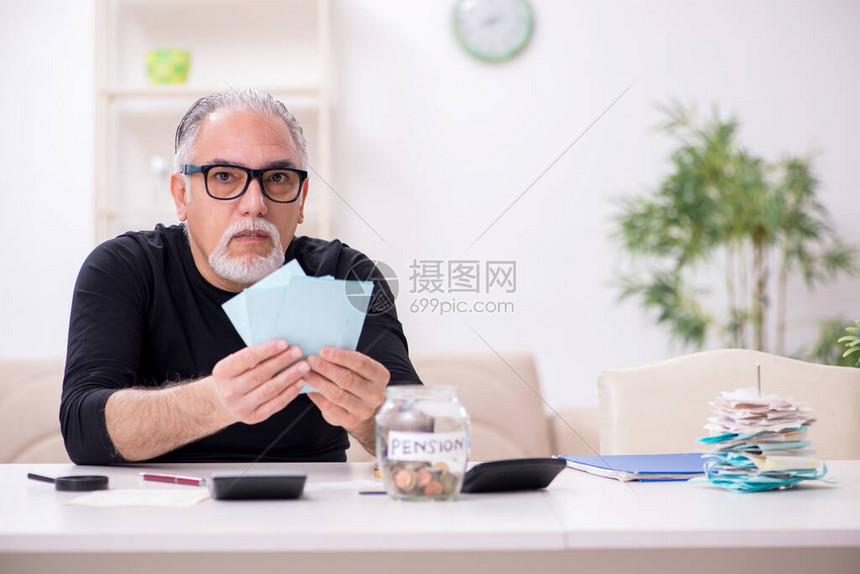 预算有限?了解如何以更少的钱购买传奇服务器 (预算有限是什么意思)-优乐评测网