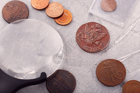 钱币学收集旧硬币顶视图图片