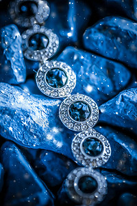 奢华钻石手镯珠背景图片