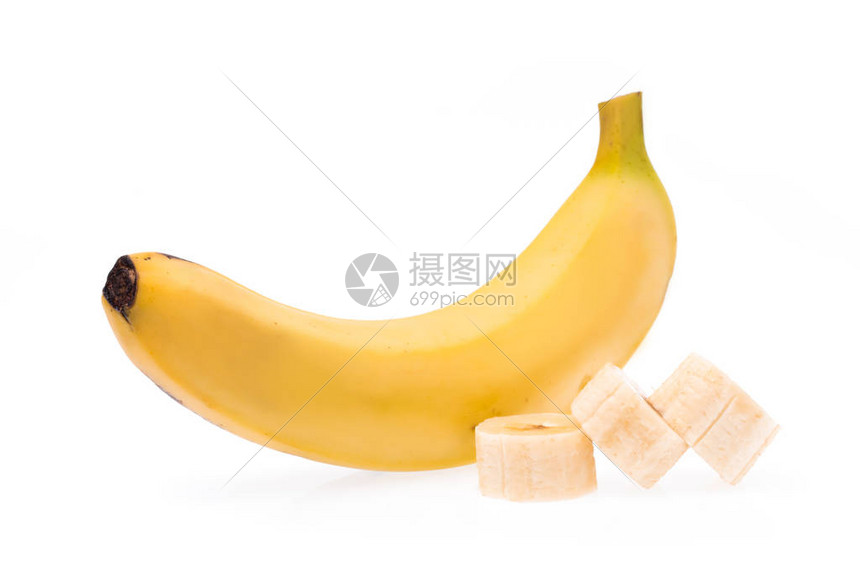 在白色背景上隔离的切片香蕉高清图片下载-正版图片504630087-摄图网
