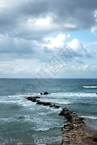 雷暴后的地中海洋冬季以色列B图片