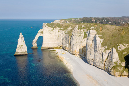 法国诺曼底埃特尔塔著名的悬崖图片