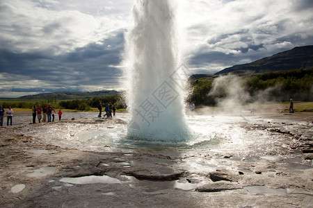 著名的Strokkur图片