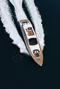 意大利提尔里尼亚海维亚雷吉奥海岸外托斯卡纳豪华游艇Tecnomar3636米图片