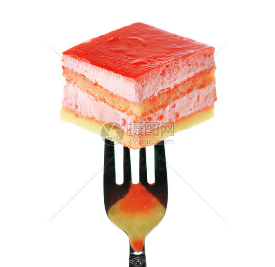 叉子上的草莓味夹心蛋糕图片