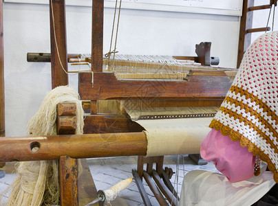 旧的织造物纺织工作编织手工艺品图片
