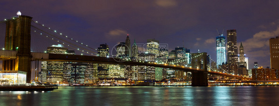 纽约市曼哈顿和布鲁克图片