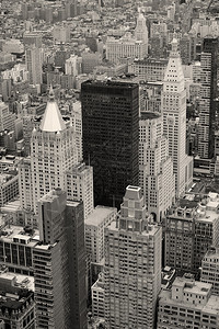 曼哈顿天际线与纽约市摩天大楼的图片