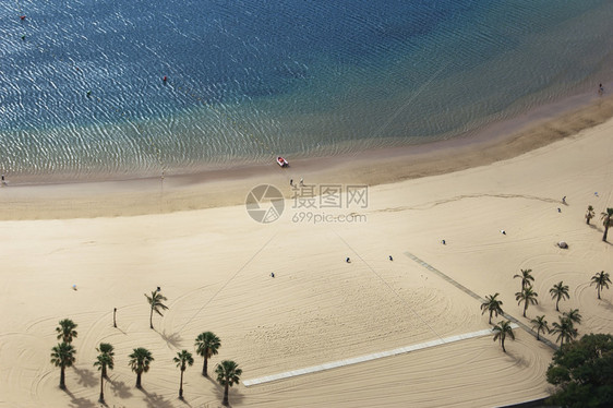 西班牙特纳里夫沙滩上的沙子从撒哈拉图片