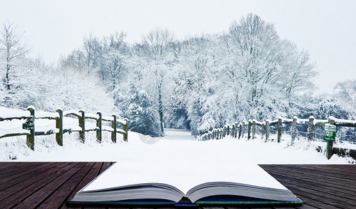 下雪冬季风景乡村英国农村从魔法书页图片