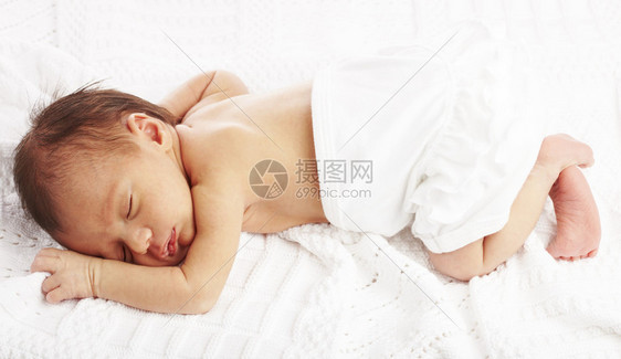 美丽新生婴儿的近图片