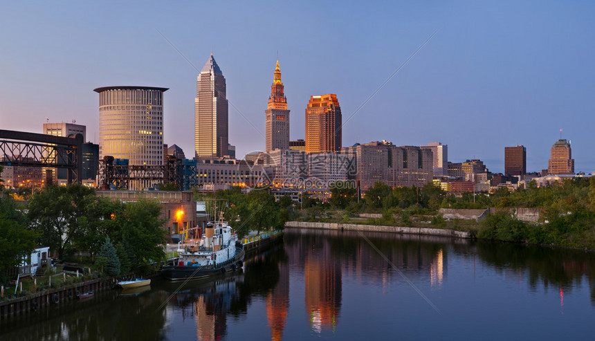 克利夫兰客场硬碰丹佛高原强敌