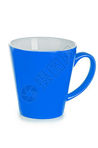 白色背景上孤立的蓝色陶瓷杯背景图片