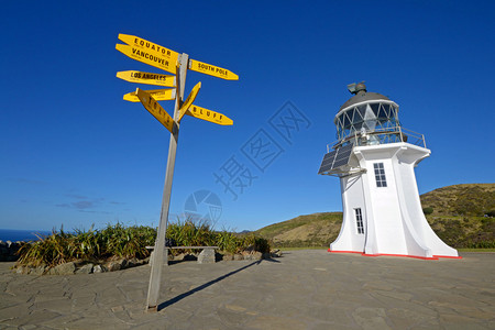 新西兰北岛最北端的灯塔图片