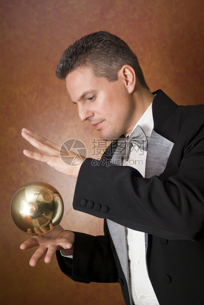 魔术VS尼克斯直播 精彩对决即将打响 谁将笑到最后NBA常规赛焦点战 全场实时跟进 战术博弈与球星表现一网打尽