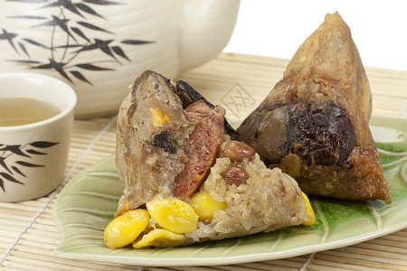 大米或松芝是传统食品图片