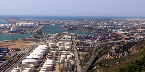 巴塞罗那工业港图片