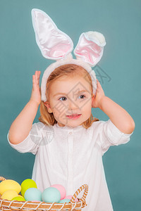 可爱的小复活节兔女郎图片