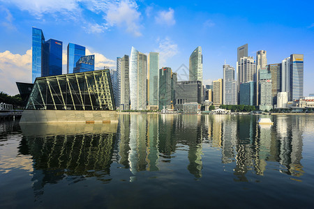 新加坡企业大楼有反射图片