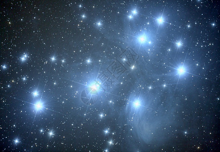 昴星团M45星云图片