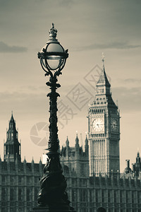 伦敦威斯敏特大桥和大班的灯塔图片
