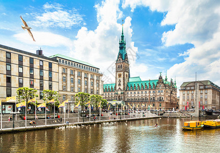 汉堡市中心的景色很美有市政厅和德图片