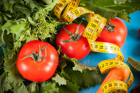 饮食概念显示低卡路里蔬菜对春季饮食的理想图片