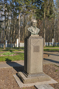 著名外科医生尼古拉皮洛戈在乌克兰文尼西亚博物馆遗产的纪念碑图片