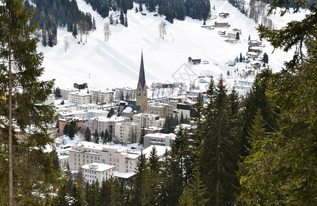 著名的瑞士滑雪度假胜地达沃图片