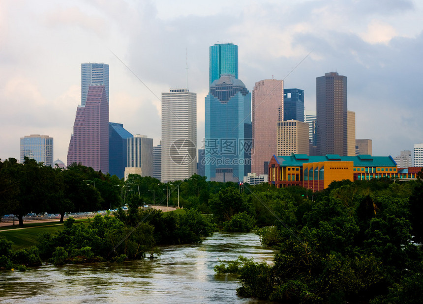 休斯顿火箭最新比赛数据全面回放与关键球员表现深度解析