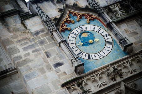 Autun大教堂时钟图片