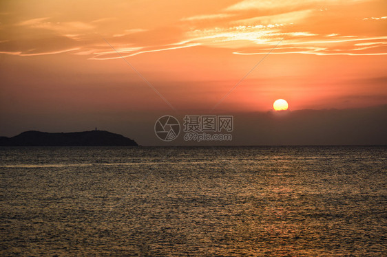 伊维萨岛海上日落西地中海图片