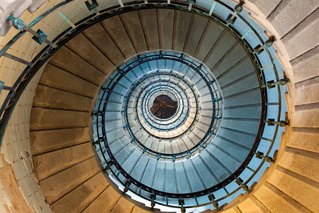 Eckmuhl灯塔的螺旋楼梯细节布图片