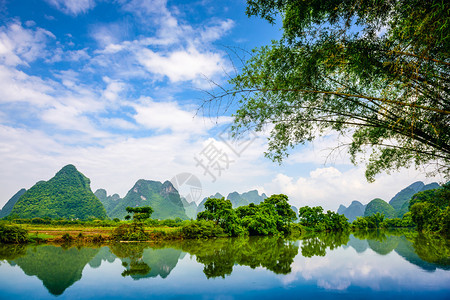桂林喀斯特山地景观图片