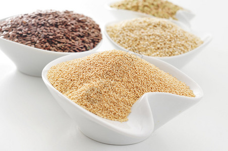 白面上有些碗里有马兰特棕色麻风quino图片