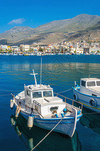 希腊卡林诺斯Phothia港希腊蓝色和白色的图片