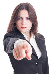 商业妇女选择或选择你的方式是将手指向在白色工作室背景上图片