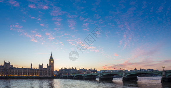 Ben和Westminster大桥与国会图片