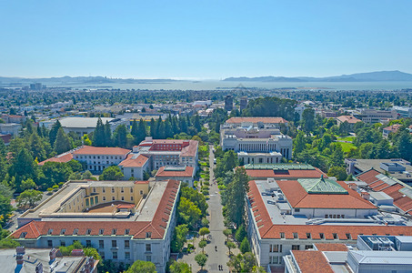 伯克利大学校园和美国加利福尼亚州旧金图片
