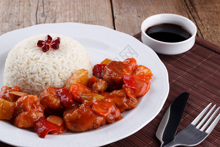 糖醋肉饭图片