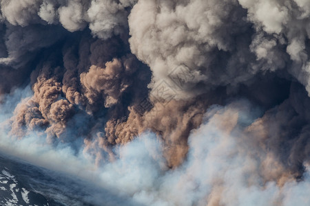 火山埃特纳火山喷发卡塔尼亚图片