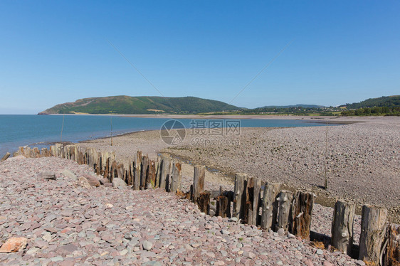 夏季英国外移遗产海岸的PorlockWeir海滩萨默塞特在西图片