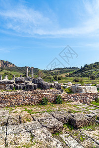 Ephesus和Sardis附近的希腊阿耳特弥斯寺建造了图片