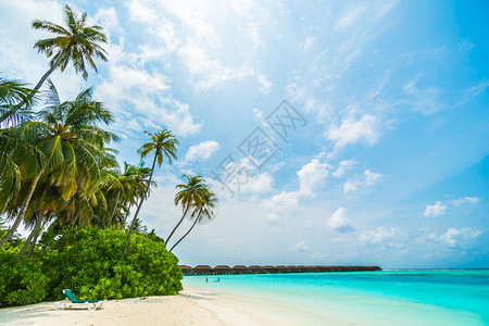 美丽的马尔代夫热带岛屿图片