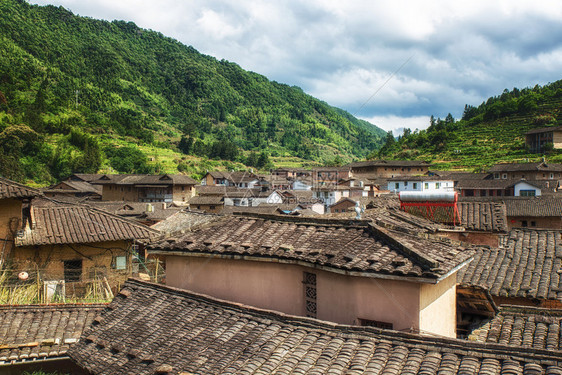 许多居民年龄在80岁图片