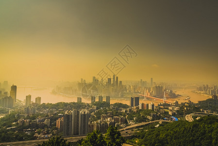 重庆市中心的天线图片