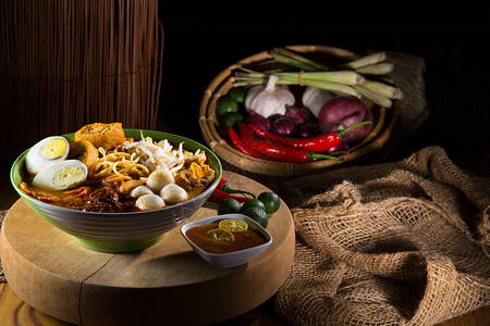 CurryLaksaCurryLaksa是马来西亚文化中流行的图片