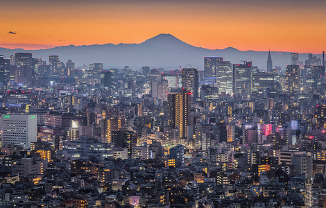 东京夜景与富士山图片