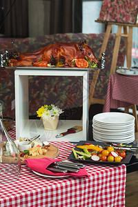 蔬菜烤乳猪餐厅的早午餐背景图片