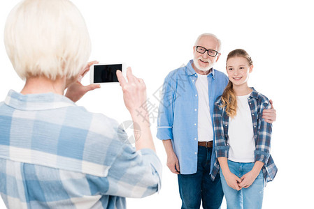 外祖母拍爷和孙子的照片被白图片